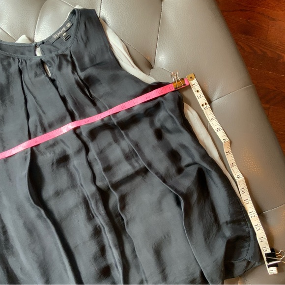 Bundle of party tops Hoss Intropia and Femme - Picture 11 of 11